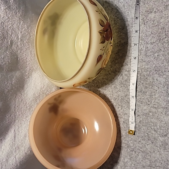 Powder jar - Picture 2 of 3